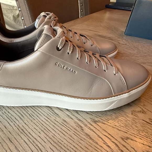 Cole Haan Grandpa Top Spin Sneaker Dune Truffle size 14M - Picture 3 of 5
